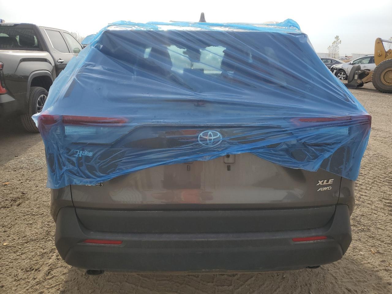 2022 Toyota Rav4 Xle Premium - Фото 6