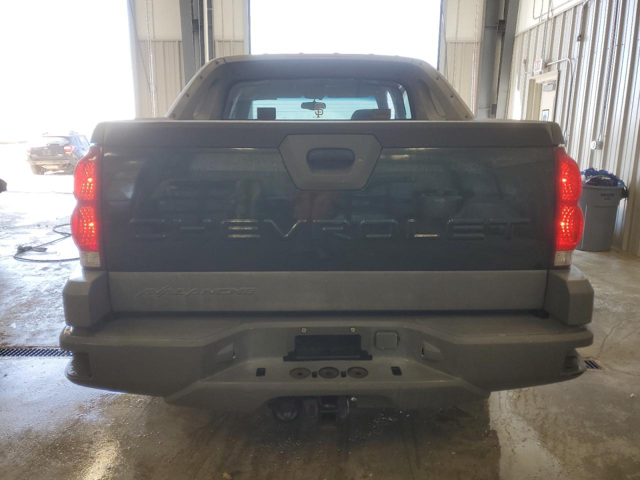 2002 Chevrolet Avalanche C1500 - Фото 6