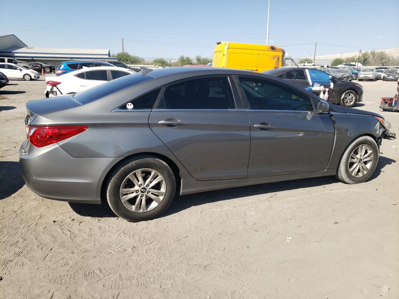 2013 Hyundai Sonata Gls - Фото 3