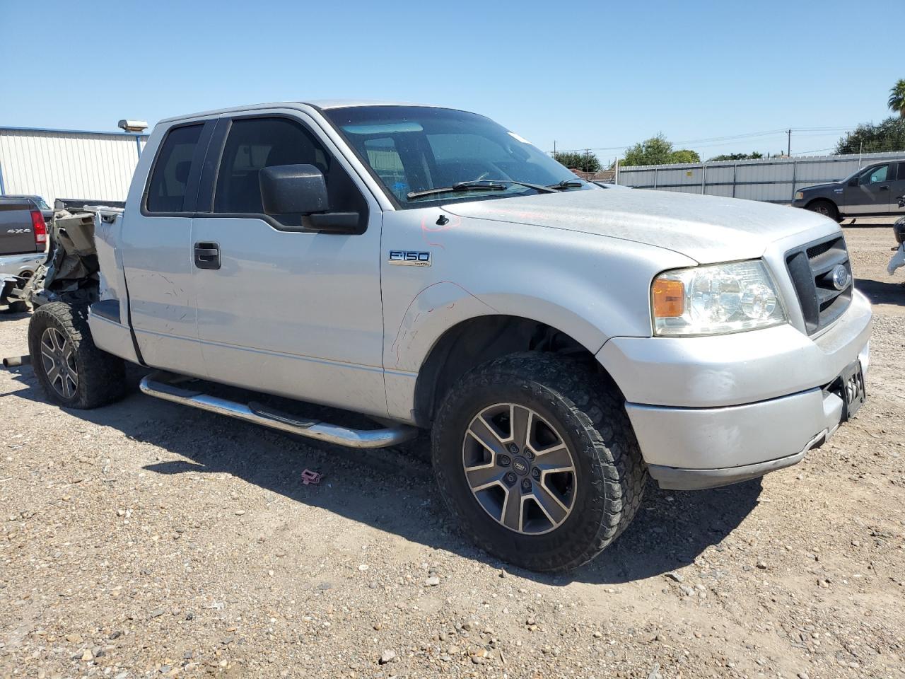 2005 Ford F150 - Фото 4