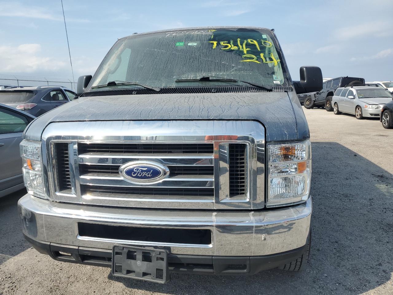 2014 Ford Econoline E150 Van - Image 5