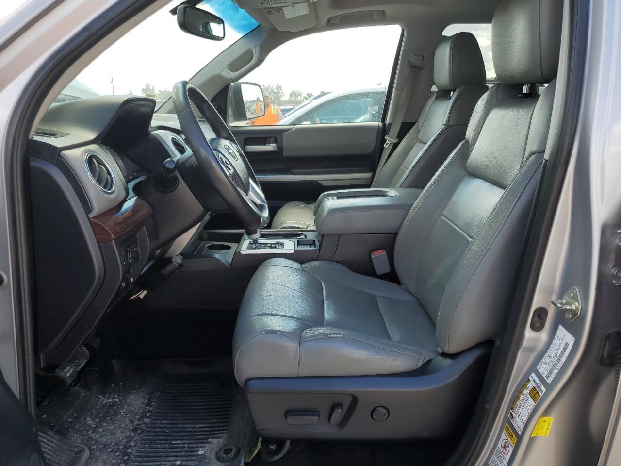 2015 Toyota Tundra Crewmax Limited - Фото 7