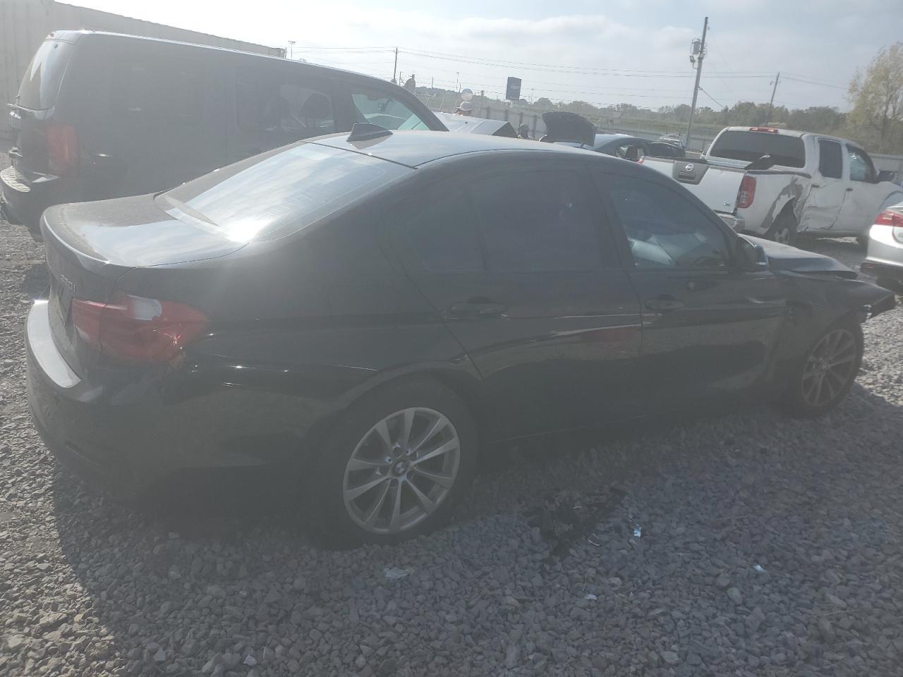 2016 BMW 320 I - Фото 3