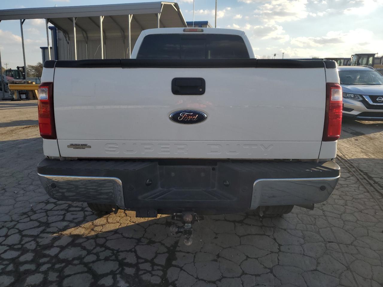 2011 Ford F350 Super Duty - Image 6