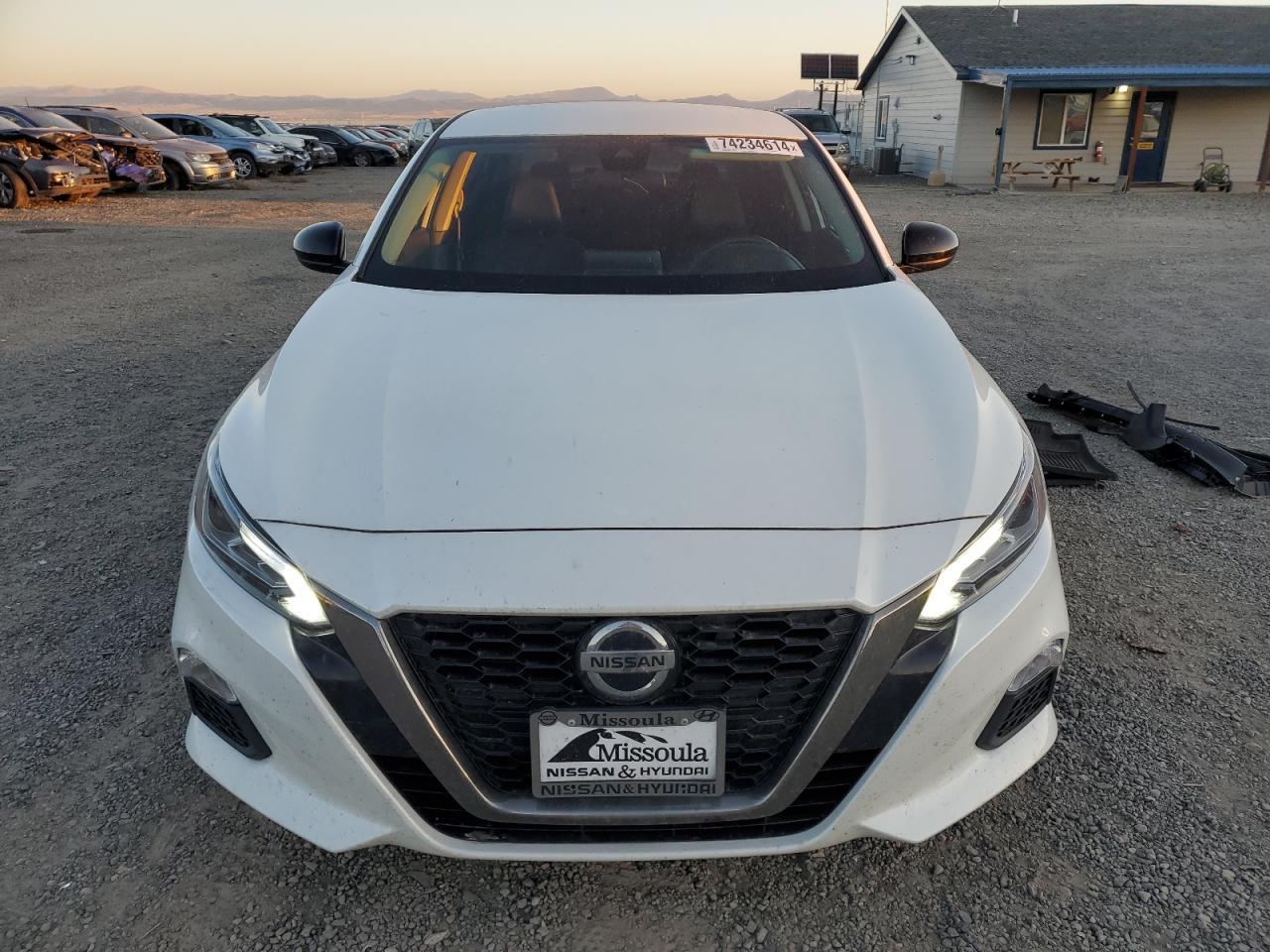 2022 Nissan Altima Sr - Фото 5