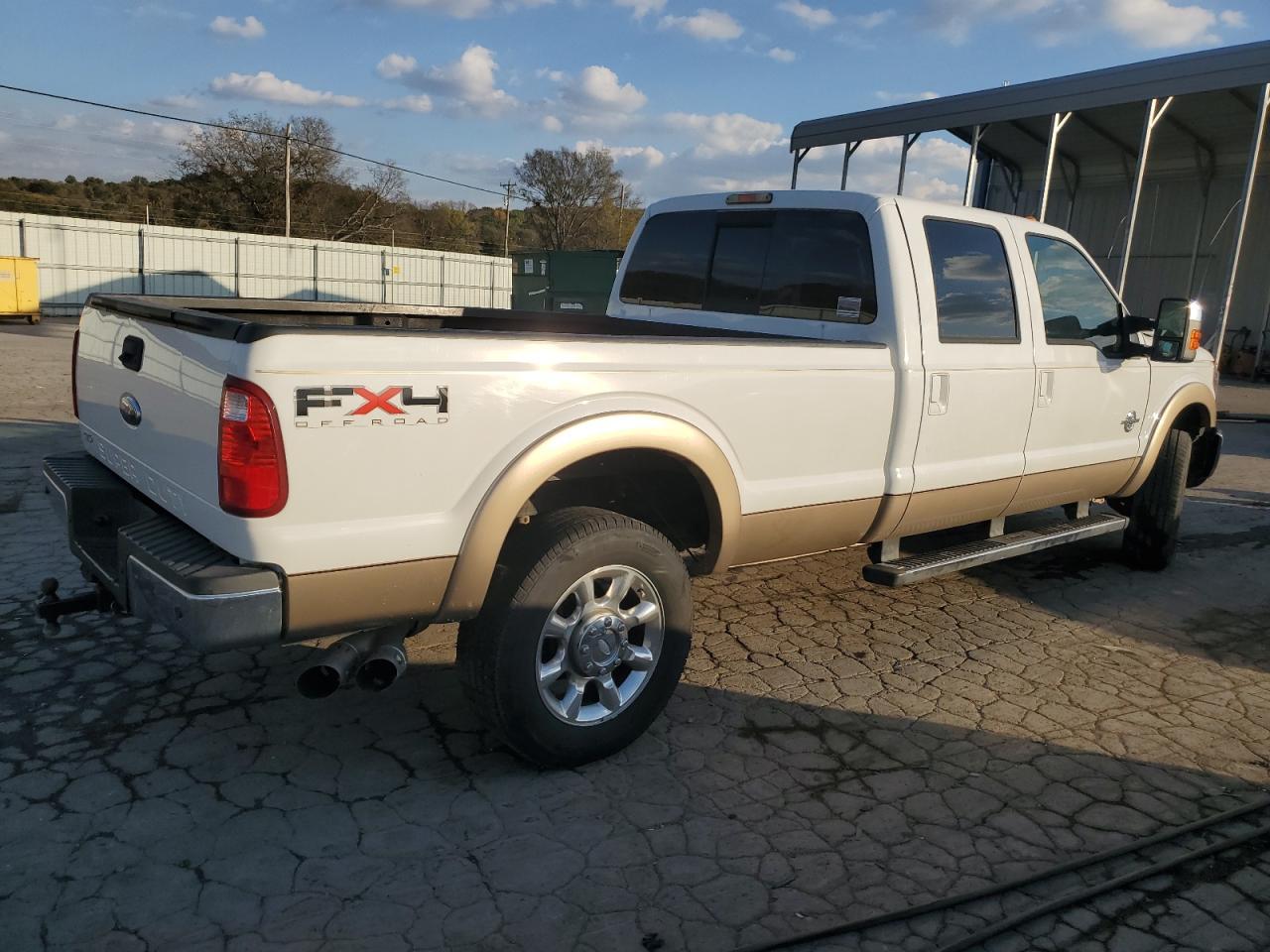 2011 Ford F350 Super Duty - Image 3