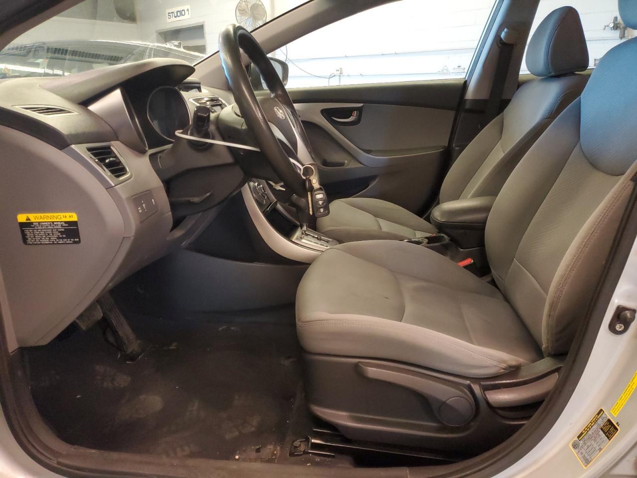 2012 Hyundai Elantra Gls - Фото 7