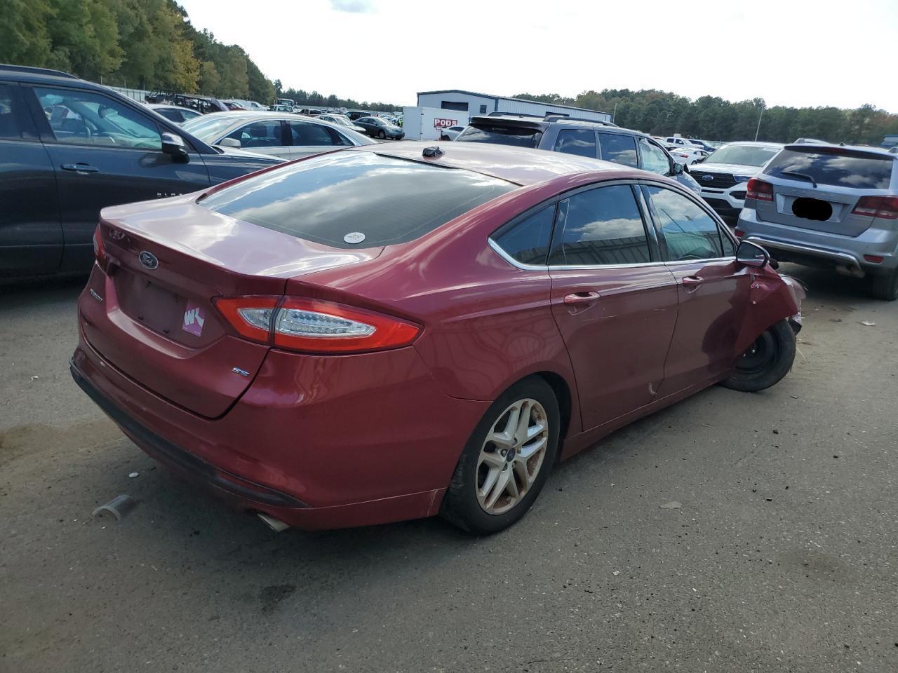 2015 Ford Fusion Se - Фото 3