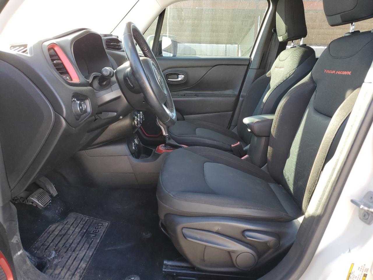 2016 Jeep Renegade Trailhawk - Фото 7
