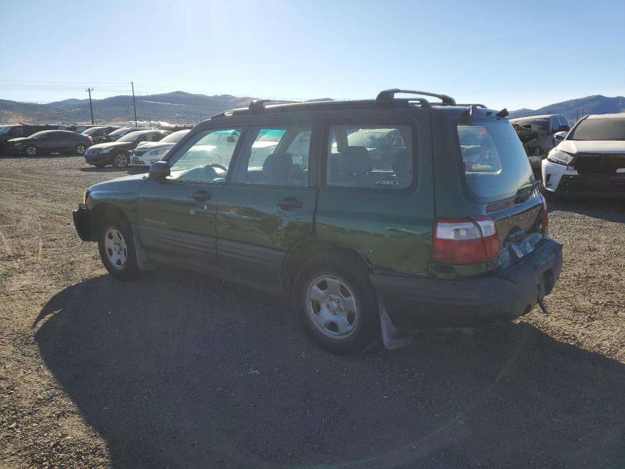 2002 Subaru Forester L - Фото 2