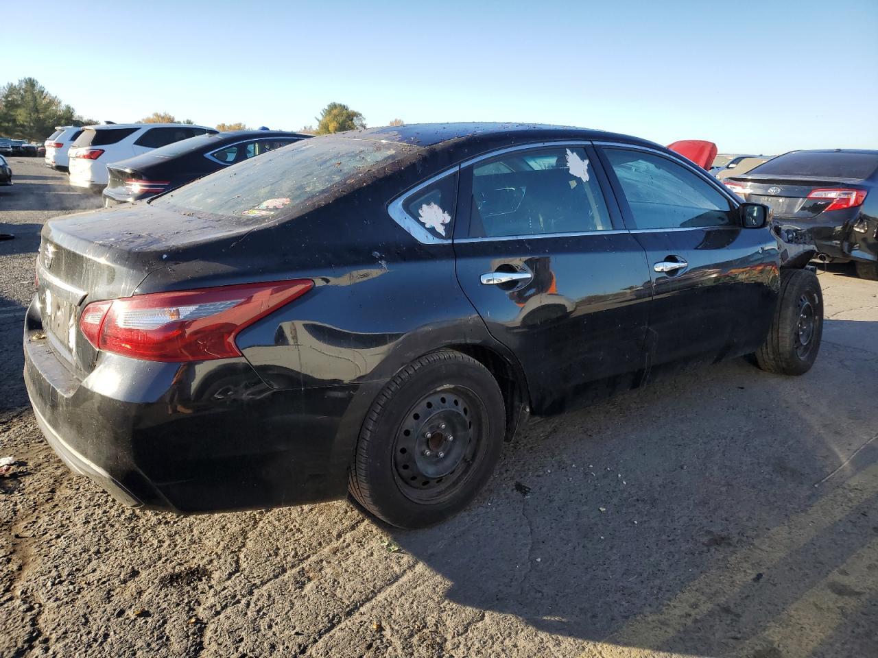 2018 Nissan Altima - Фото 3