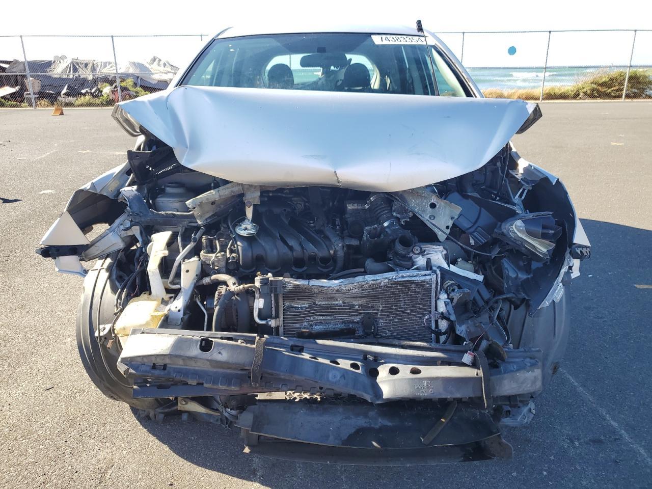2015 Nissan Versa Note S - Фото 5