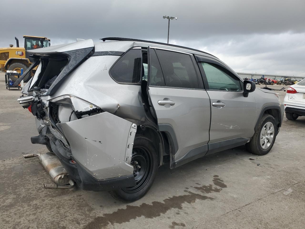 2019 Toyota Rav4 Le - Фото 3