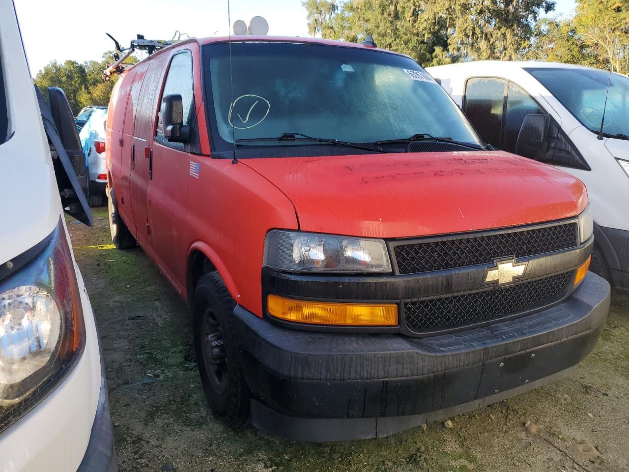 2018 Chevrolet Express G2500 - Фото 4