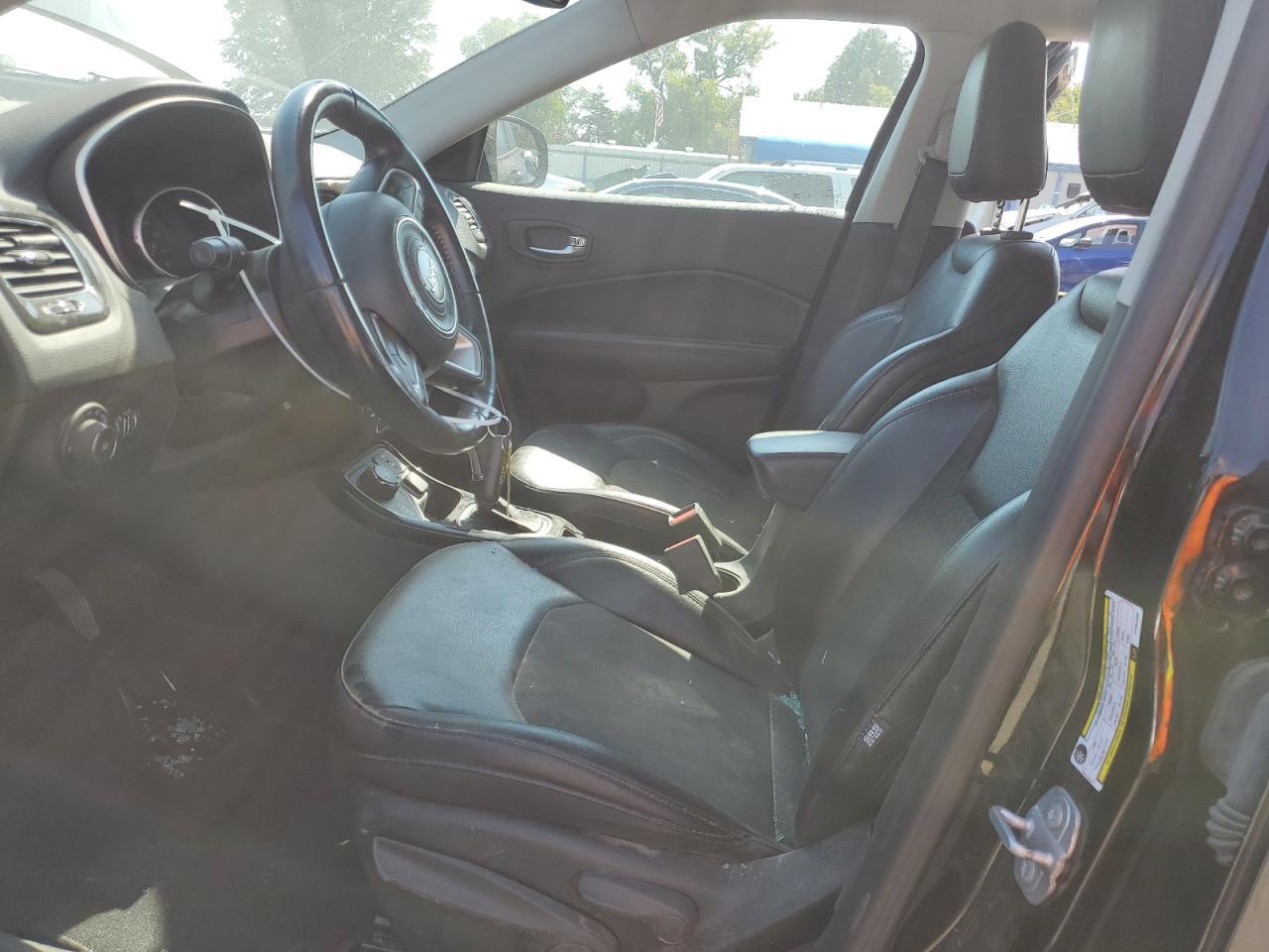 2018 Jeep Compass Latitude - Image 7