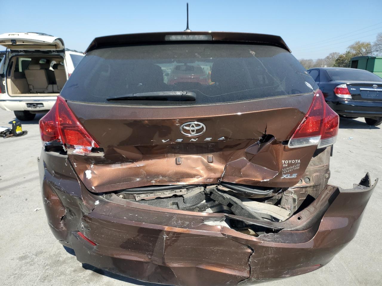 2013 Toyota Venza Le - Фото 6