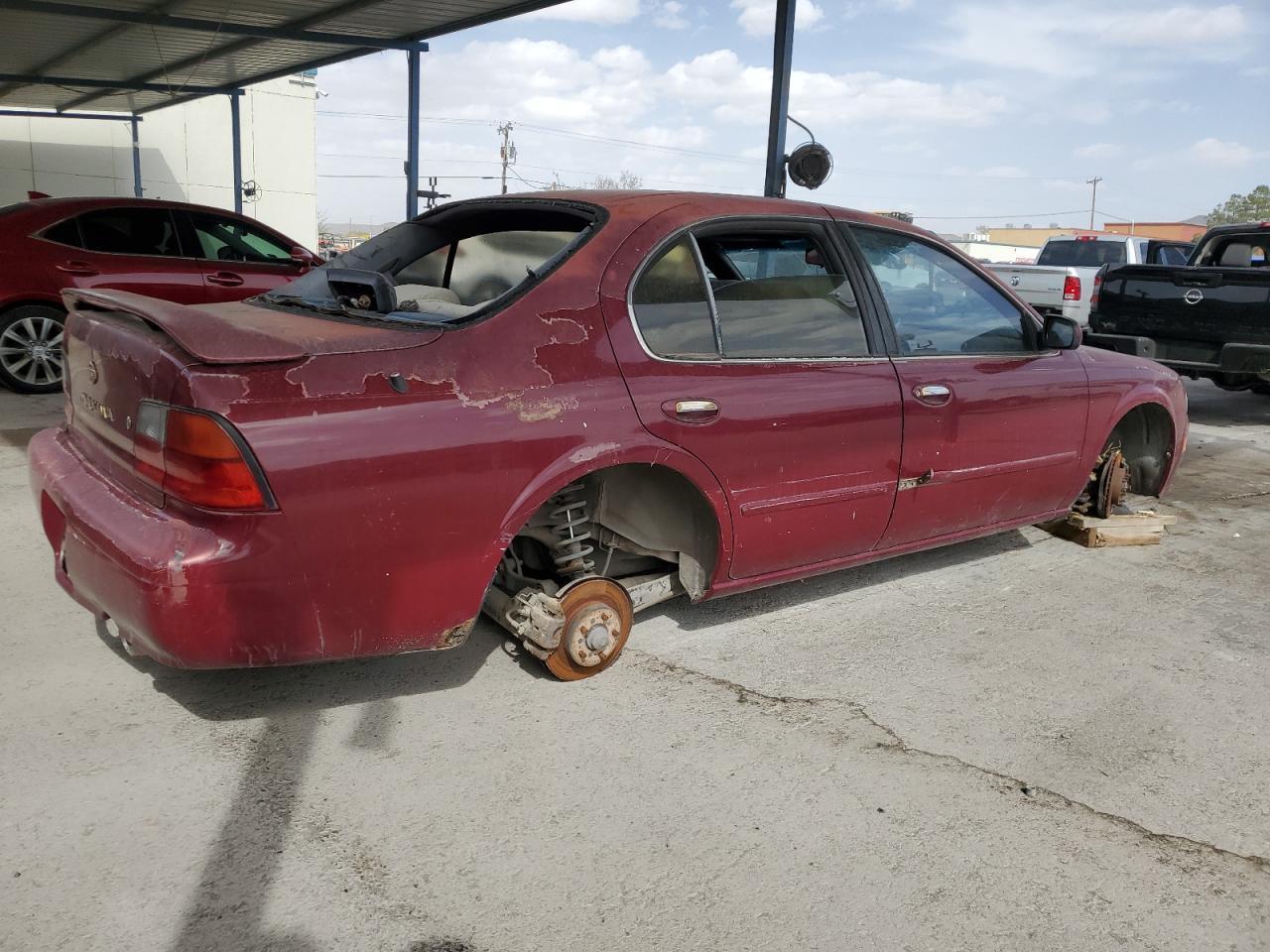 1996 Nissan Maxima Gle - Image 3