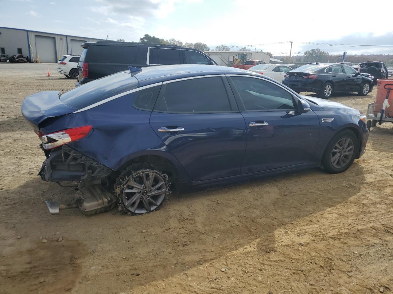 2020 Kia Optima Lx - Фото 3