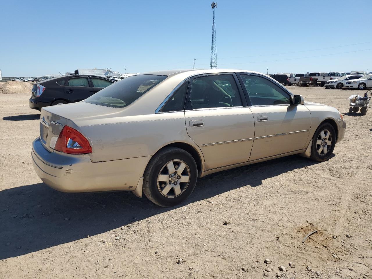 2002 Toyota Avalon Xl - Image 3