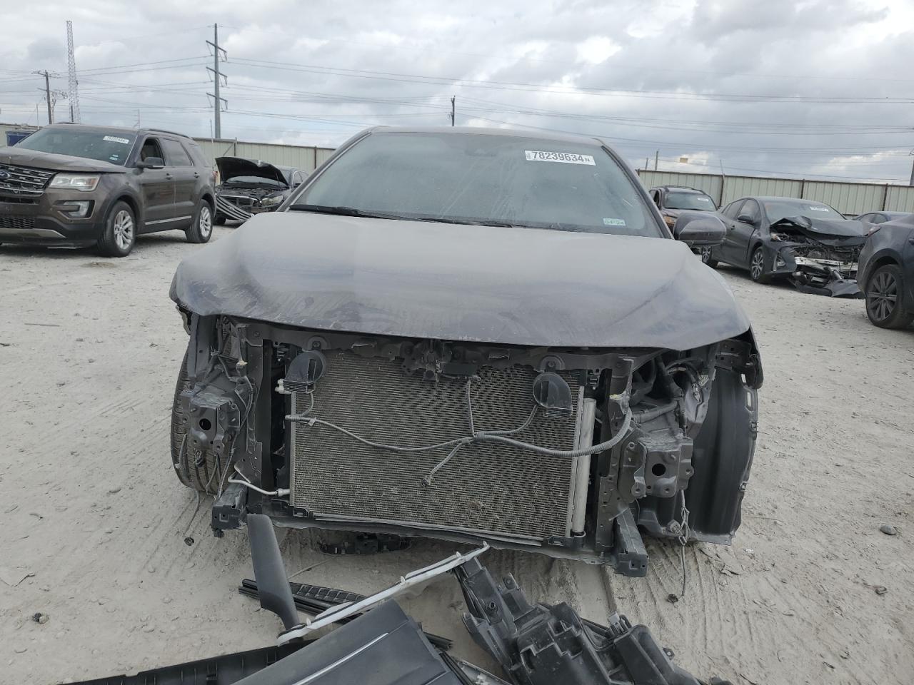 2022 Toyota Camry Le - Image 5