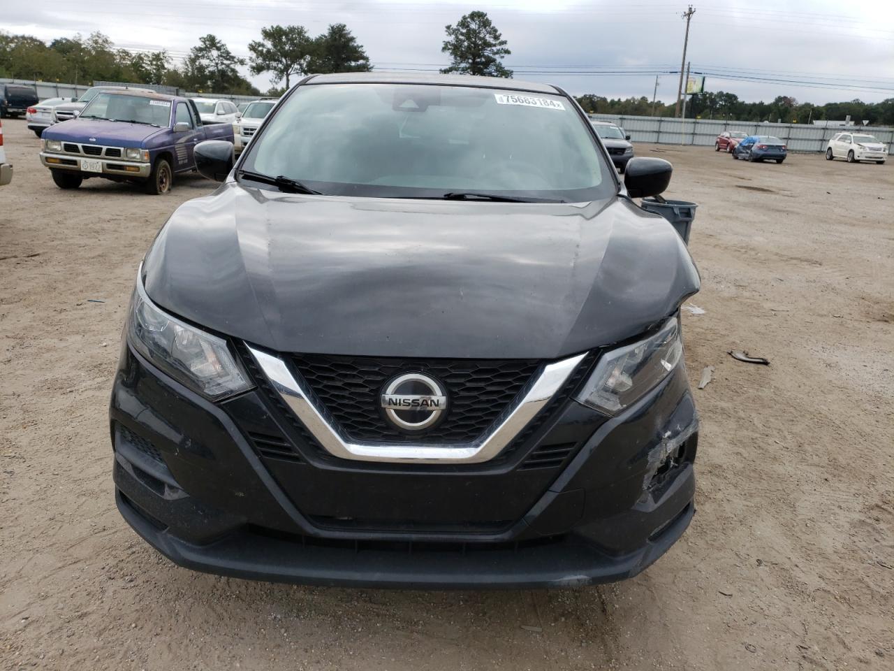 2020 Nissan Rogue Sport S - Image 5