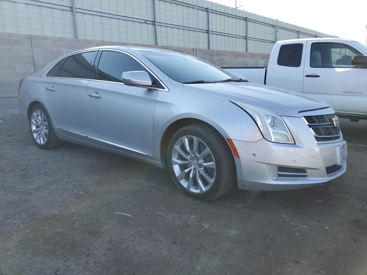 2016 Cadillac Xts Luxury Collection - Image 4