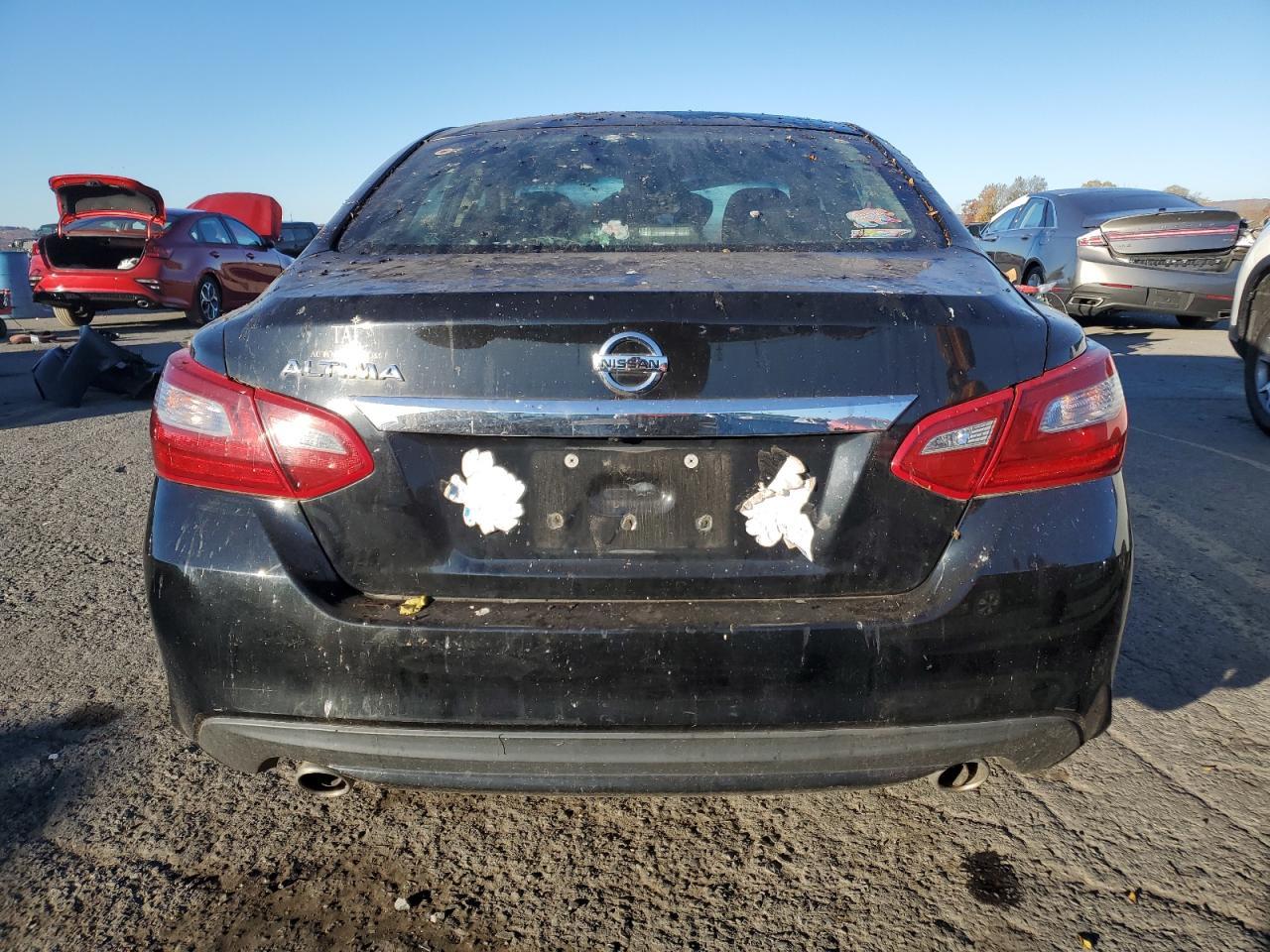 2018 Nissan Altima - Фото 6
