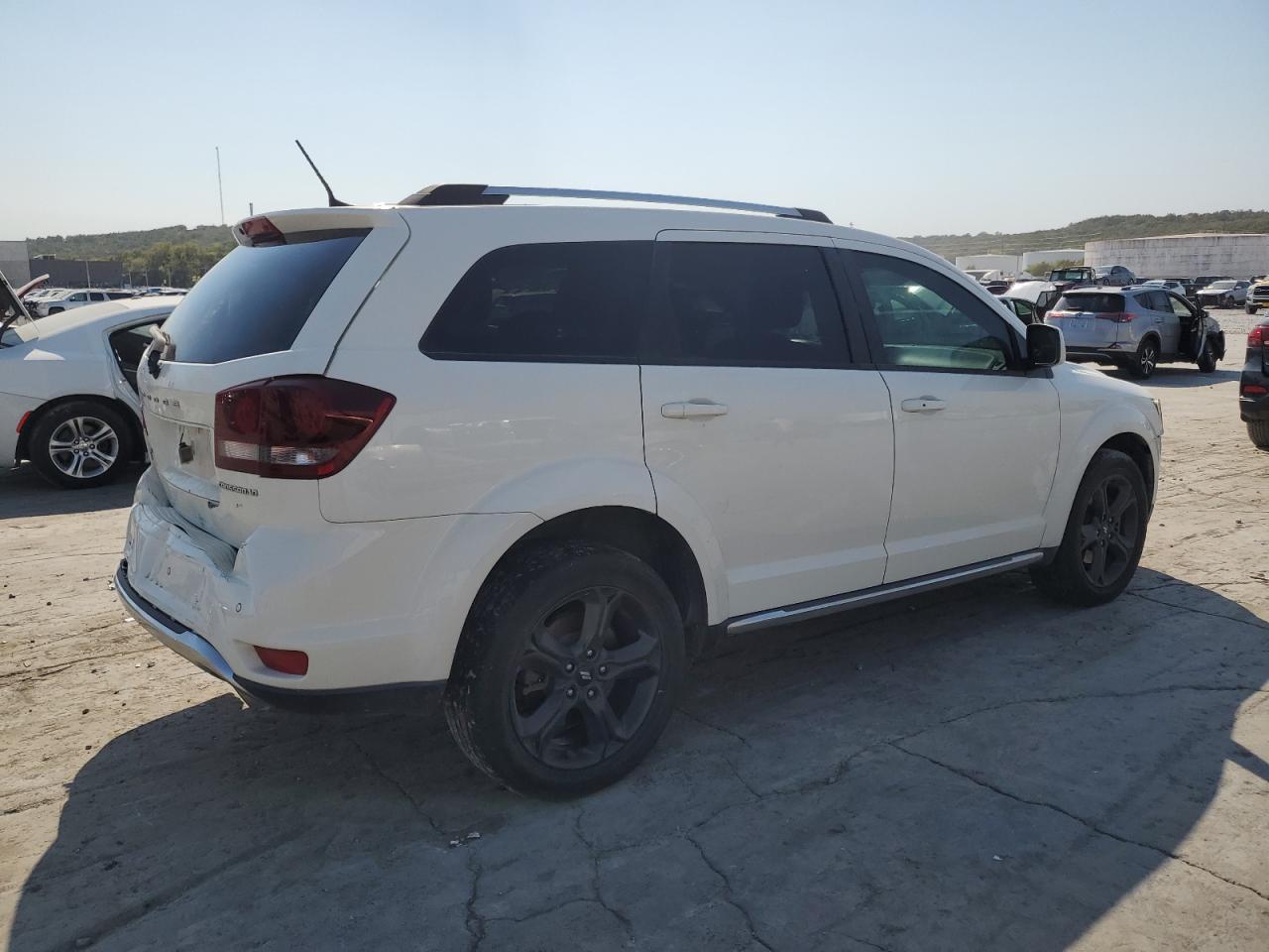 2018 Dodge Journey Crossroad - Фото 3