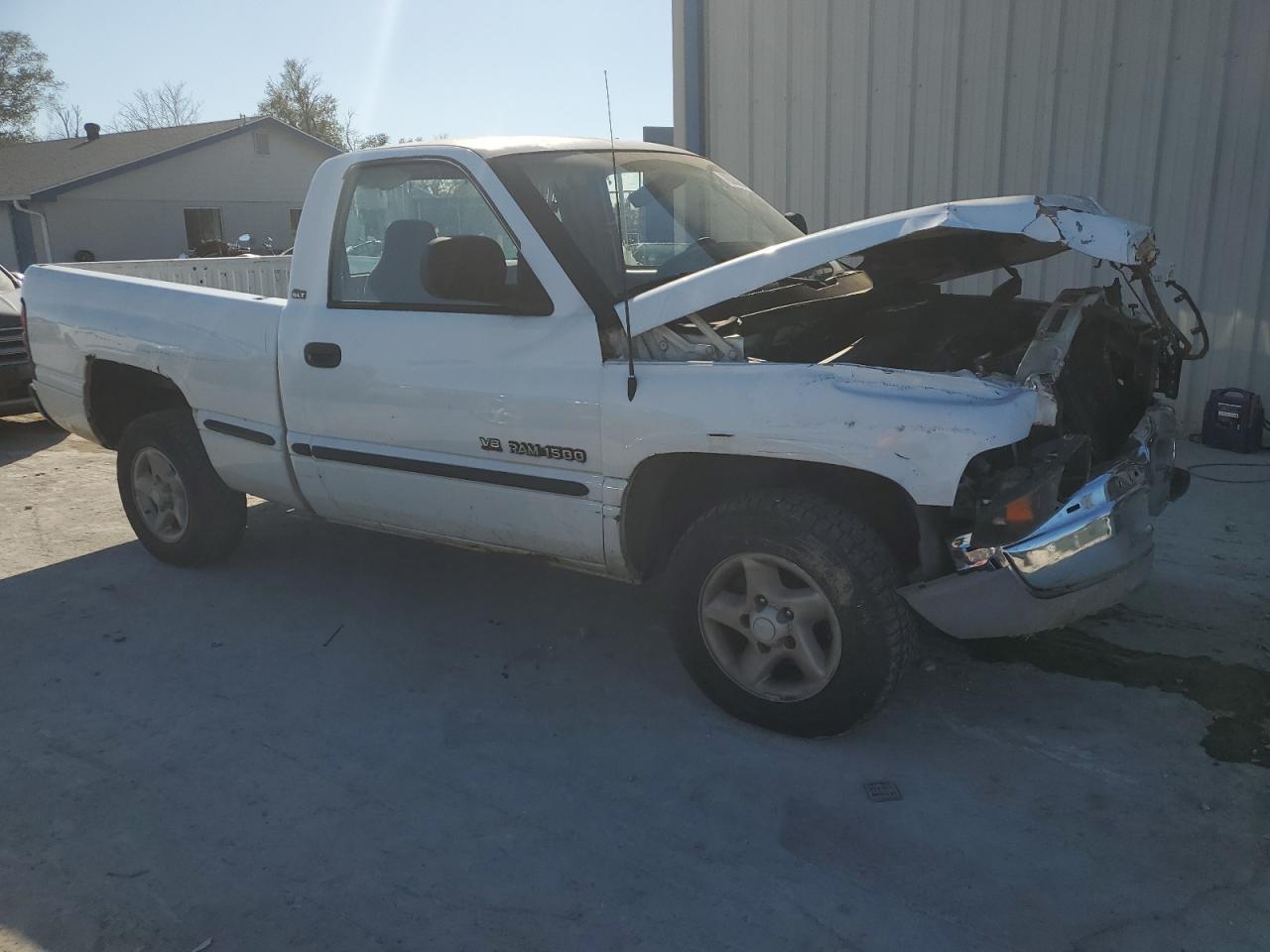 1998 Dodge Ram 1500 - Image 4