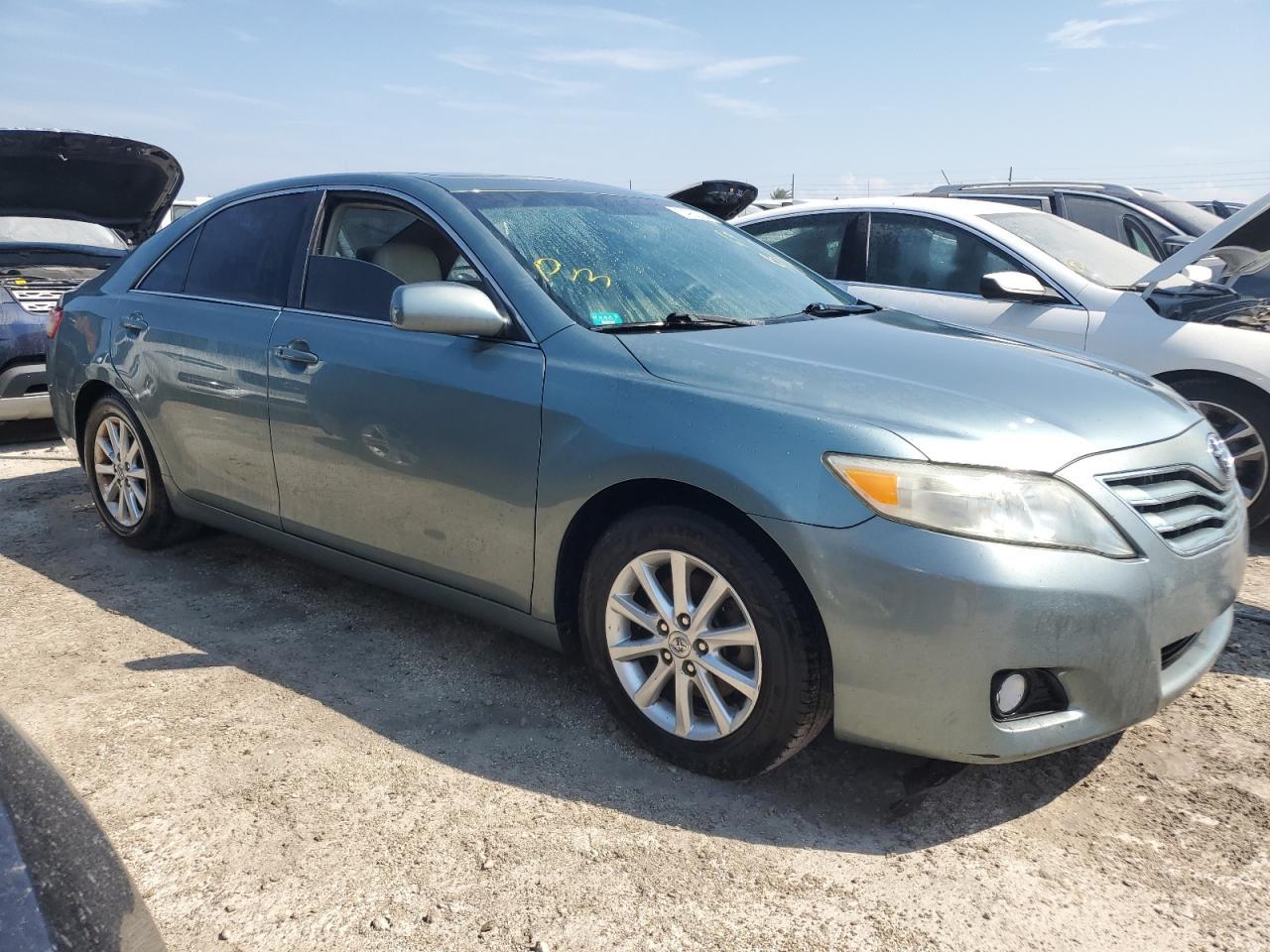 2011 Toyota Camry Base - Image 4