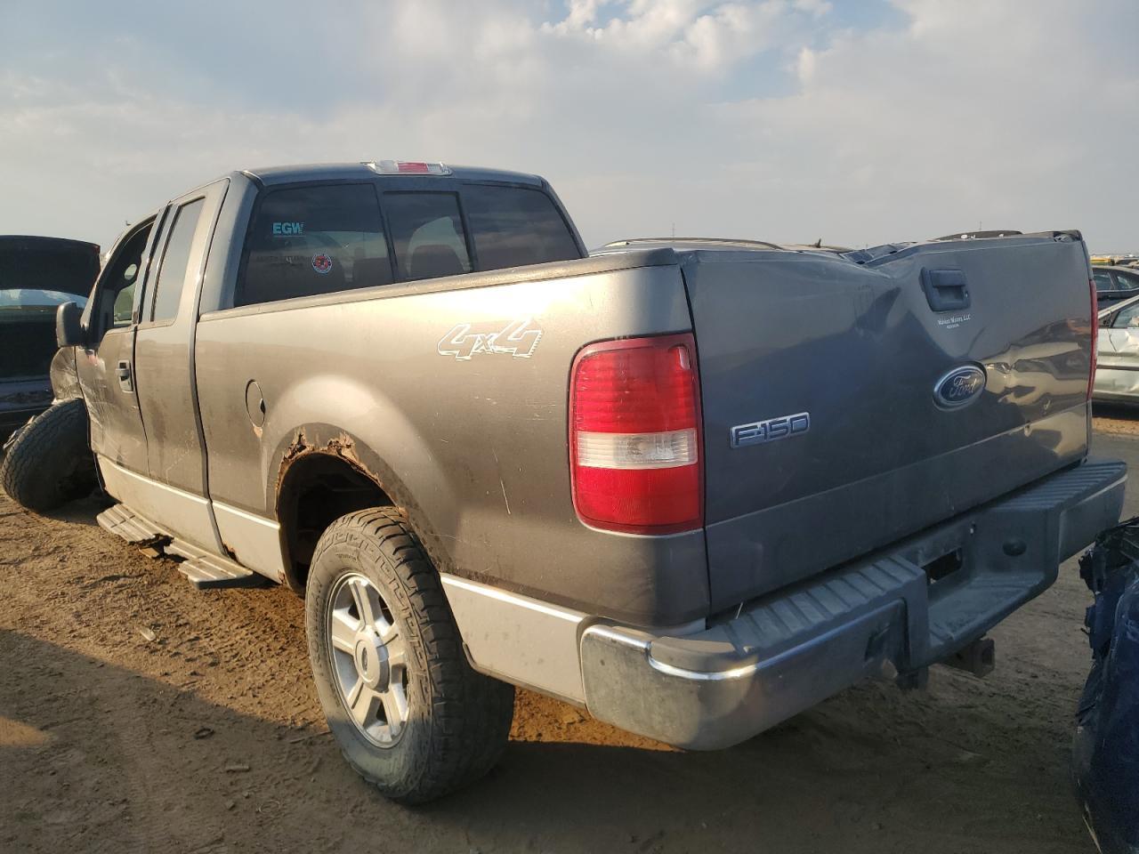 2004 Ford F150 - Image 2