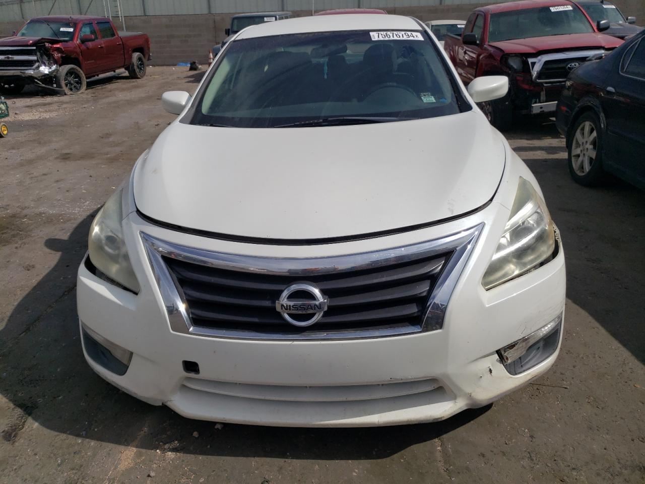 2014 Nissan Altima 2.5 - Image 5