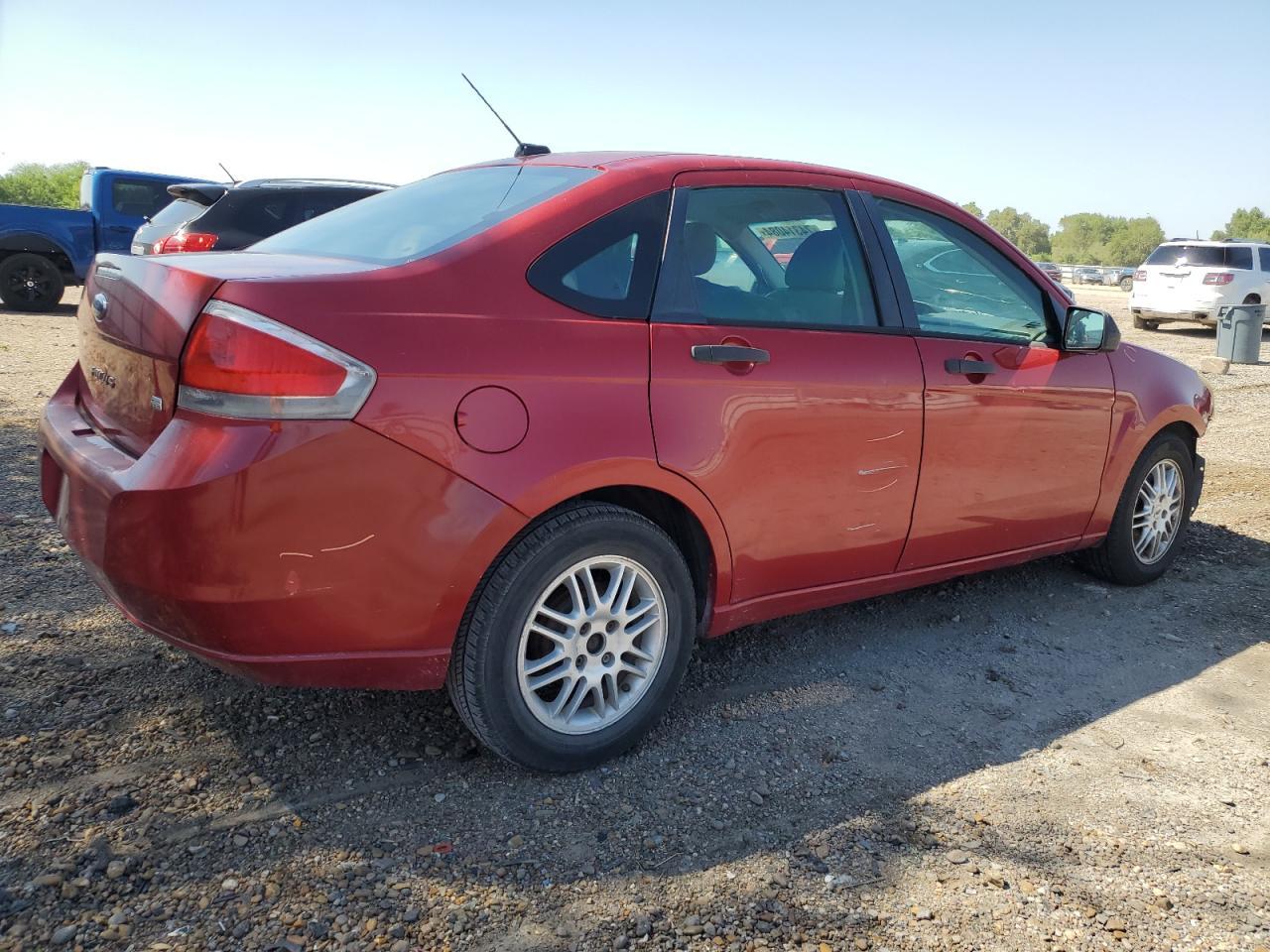 2011 Ford Focus Se - Фото 3