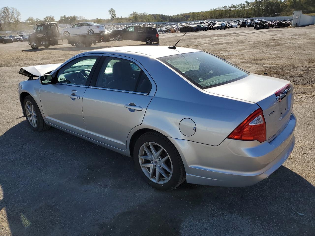2012 Ford Fusion Sel - Image 2