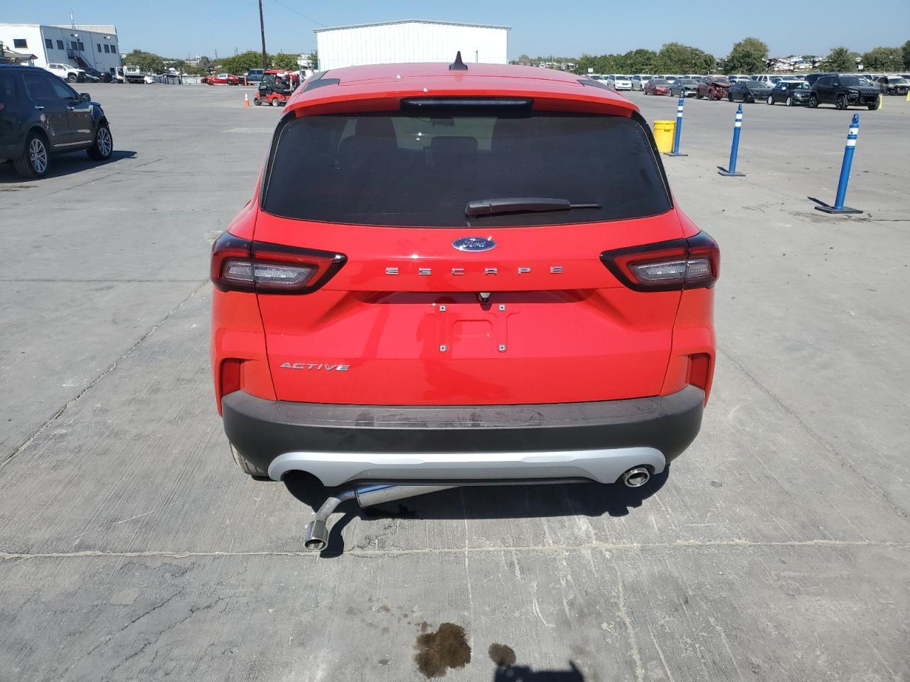 2024 Ford Escape Active - Фото 6