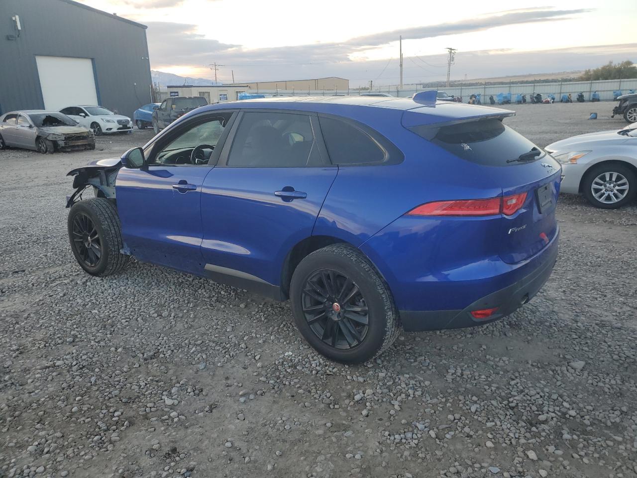 2018 Jaguar F-Pace Prestige - Фото 2