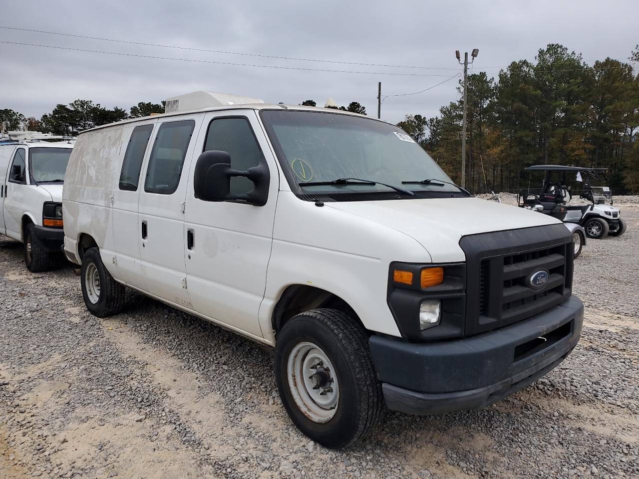 2008 Ford Econoline E350 Super Duty Van - Image 4