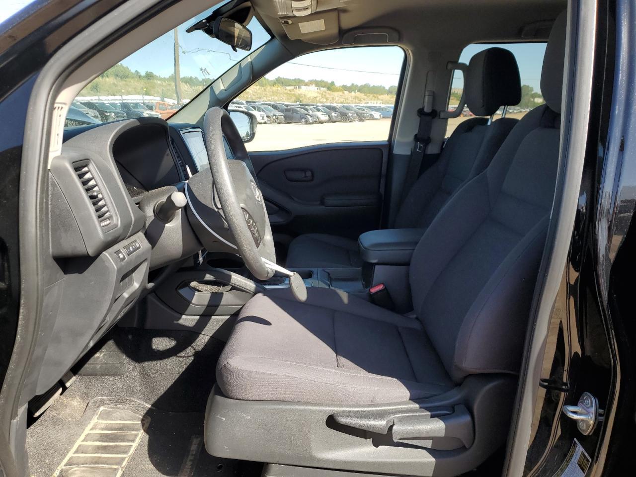 2022 Nissan Frontier S - Фото 7