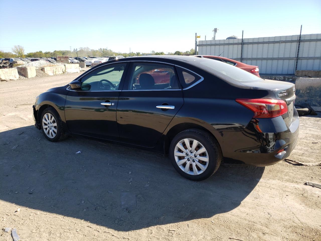 2017 Nissan Sentra S - Фото 2