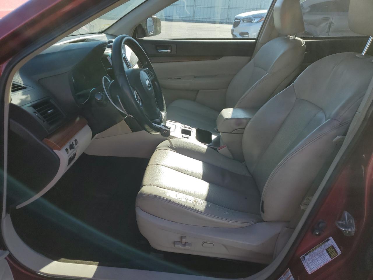 2014 Subaru Outback 2.5I Limited - Image 7