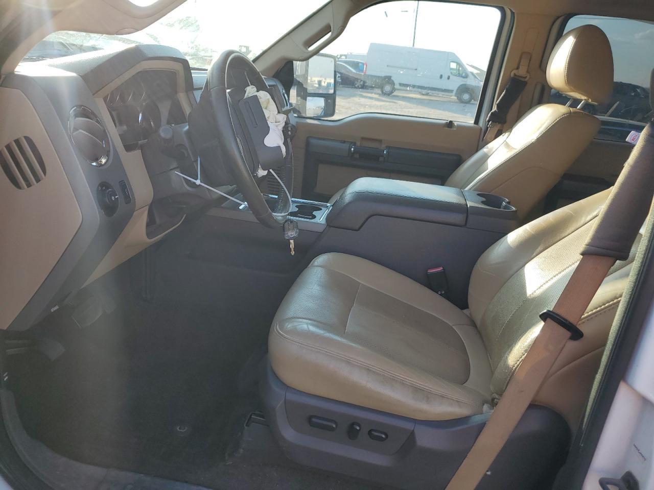 2011 Ford F350 Super Duty - Image 7