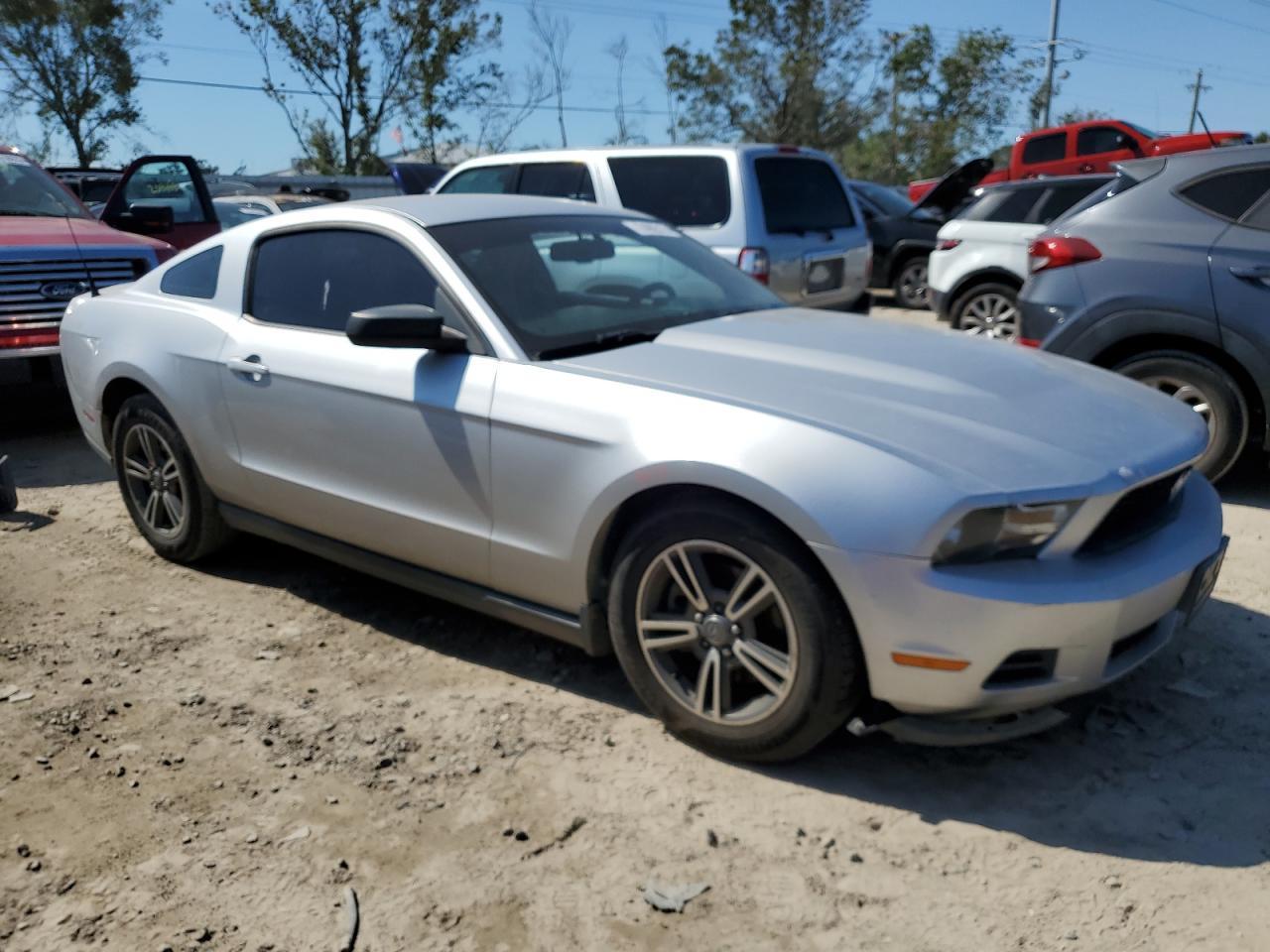 2012 Ford Mustang - Image 4
