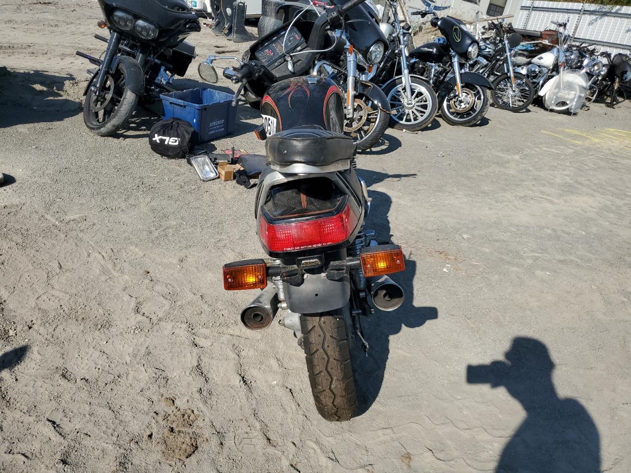 1981 Yamaha Xj750 - Image 4