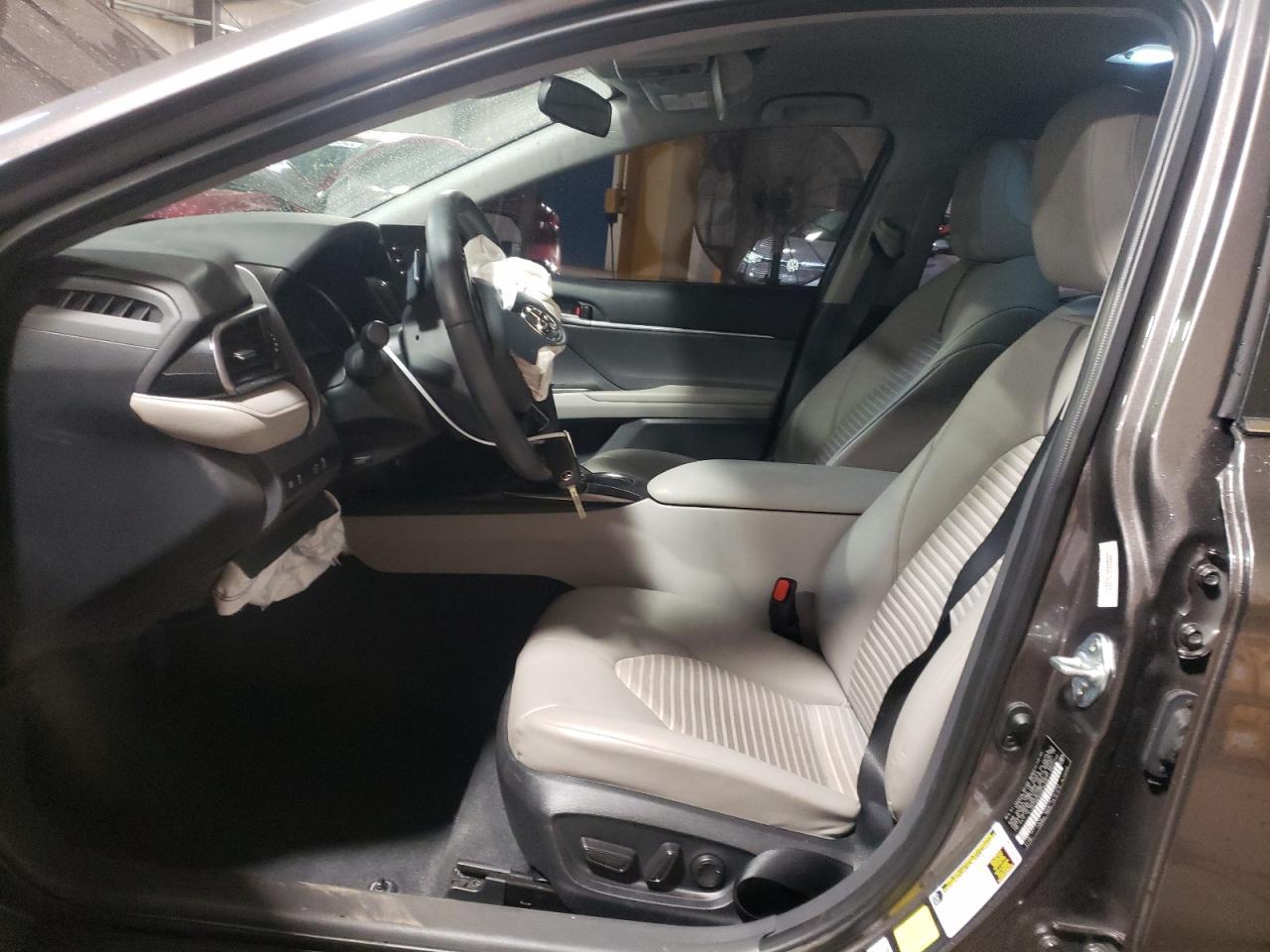 2023 Toyota Camry Se Night Shade - Image 7