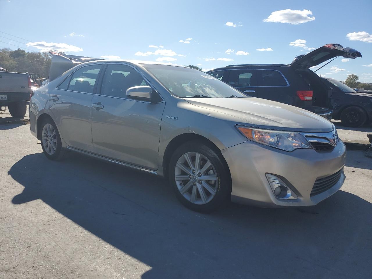2014 Toyota Camry Hybrid - Фото 4