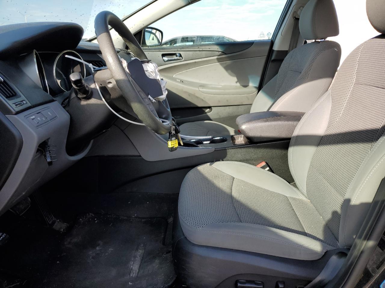 2012 Hyundai Sonata Gls - Image 7