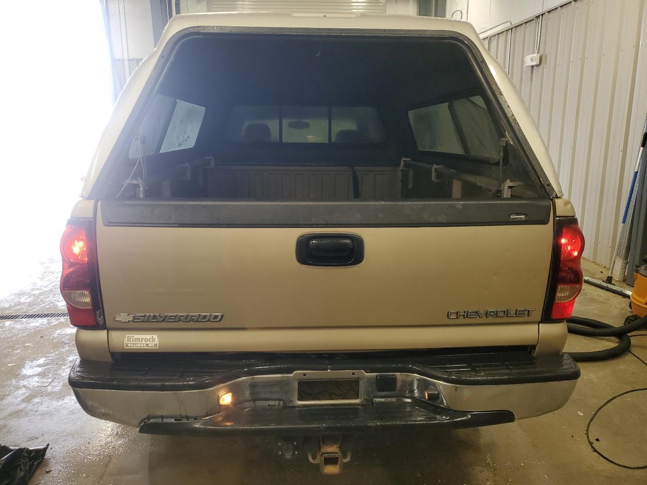 2005 Chevrolet Silverado K2500 Heavy Duty - Image 6