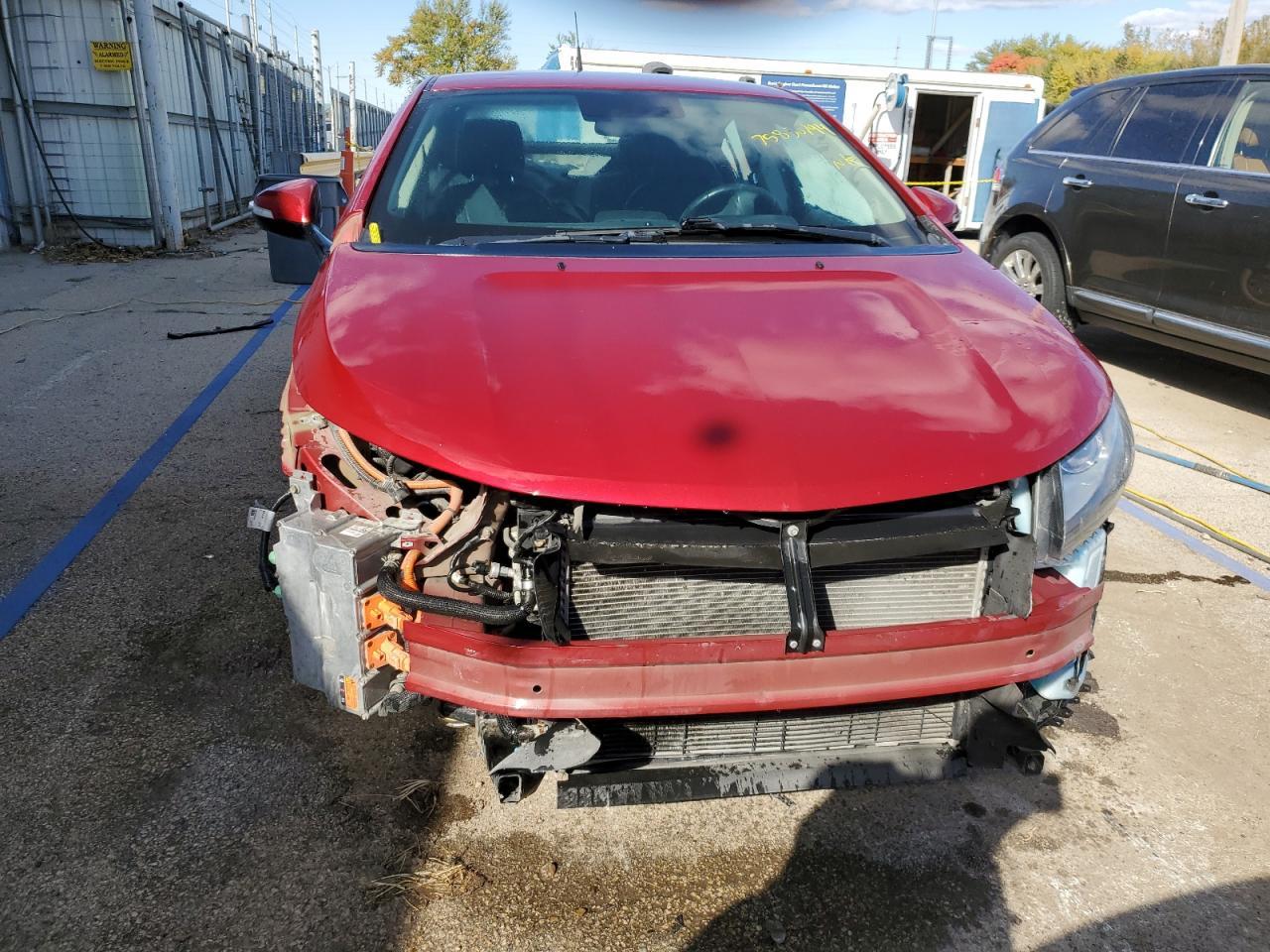 2013 Chevrolet Volt - Image 5