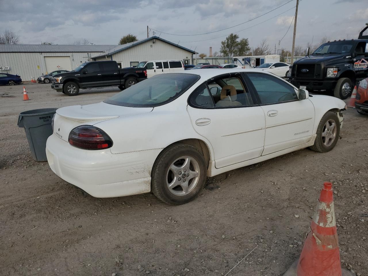 1999 Pontiac Grand Prix Gt - Image 3