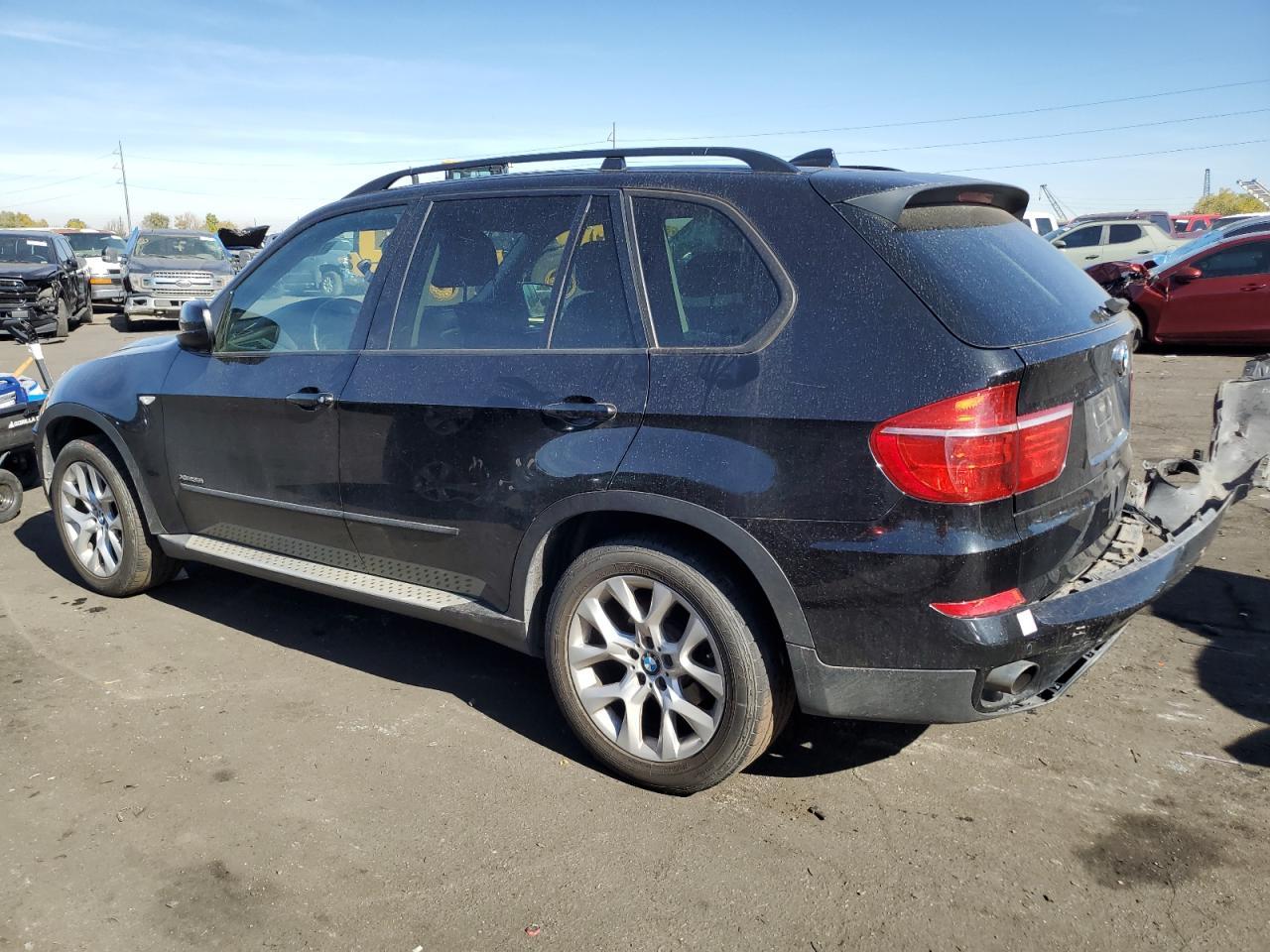 2012 BMW X5 xDrive35I - Фото 2
